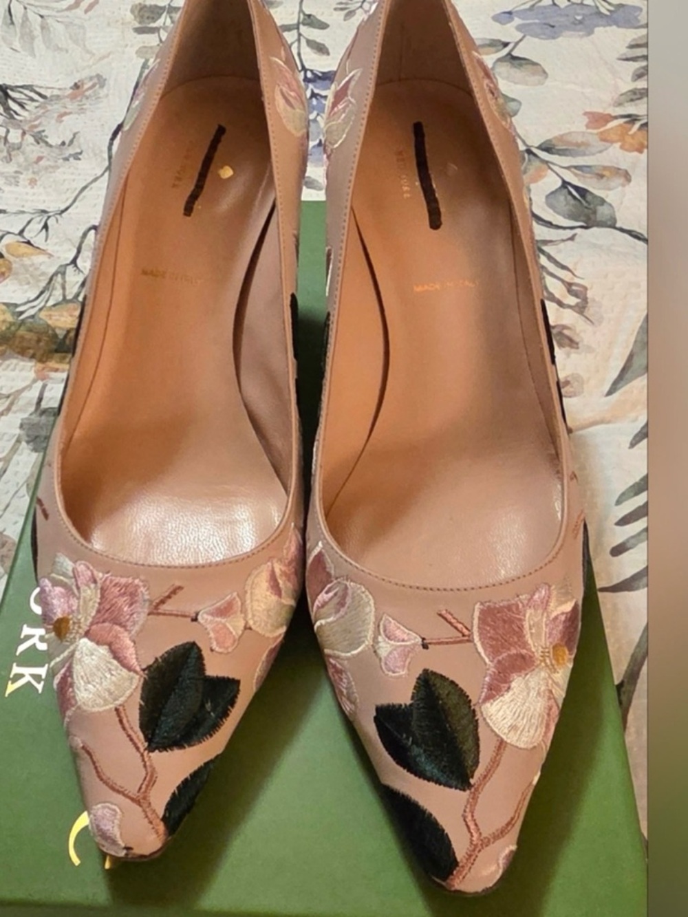 Women's Pink Floral Embroidered Kitten Heel Pumps - Picture 4 of 6